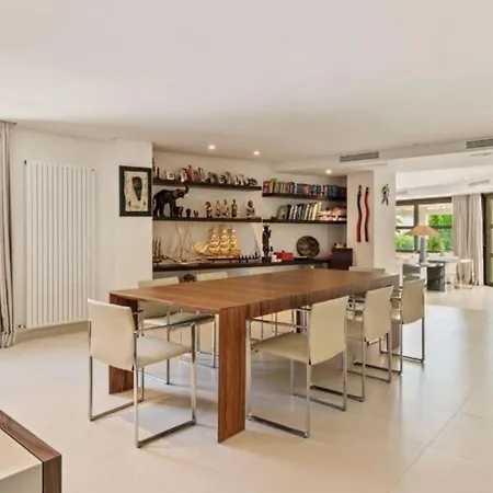 Stunning One-level With Large 6b/6b * מארבלה