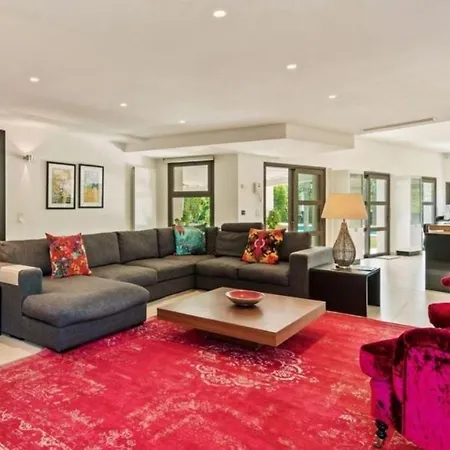 Stunning One-level With Large 6b/6b * מארבלה